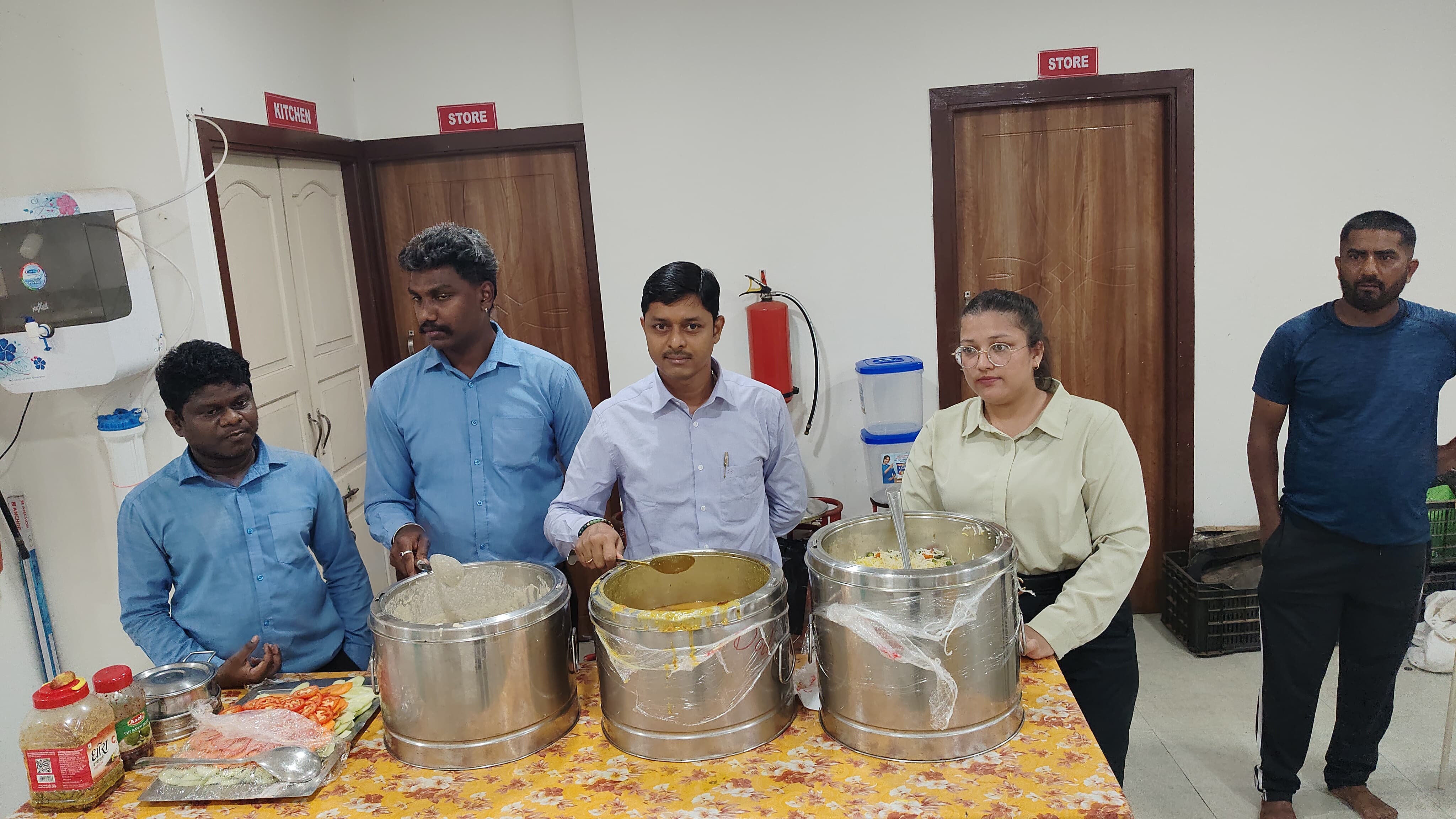 TSG Hotels & Resorts Organizes Special CSR Dinner for Children at Pranab Kanya Sangha